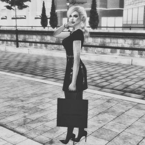 Серена Линд